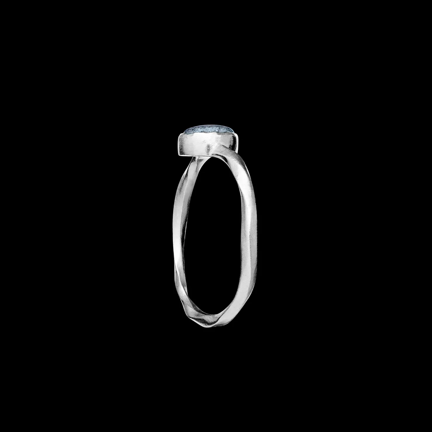 Maanesten Doris Ring Shop